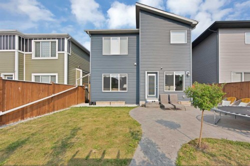 237 Cornerstone Manor Ne, Calgary, AB - Outdoor