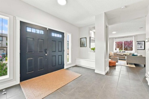 4 Silverado Saddle Court Sw, Calgary, AB - Indoor Photo Showing Other Room