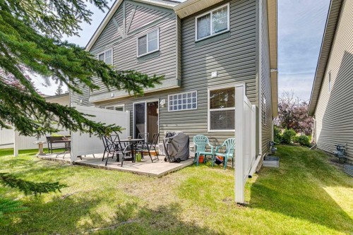 148 Everstone Drive Sw, Calgary, AB - Outdoor With Deck Patio Veranda