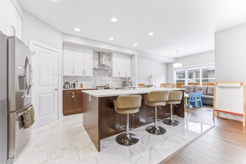 14 Belvedere Point Se, Calgary, AB - Indoor
