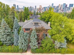 708 Hillcrest Avenue SWCalgary, AB T2S 0N4