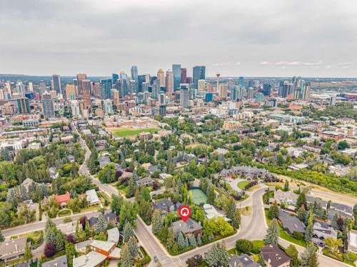 708 Hillcrest Avenue Sw, Calgary, AB - Outdoor With View