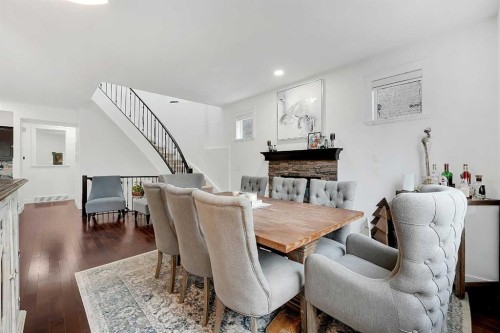6 Aspen Stone Mews Sw, Calgary, AB - Indoor Photo Showing Other Room