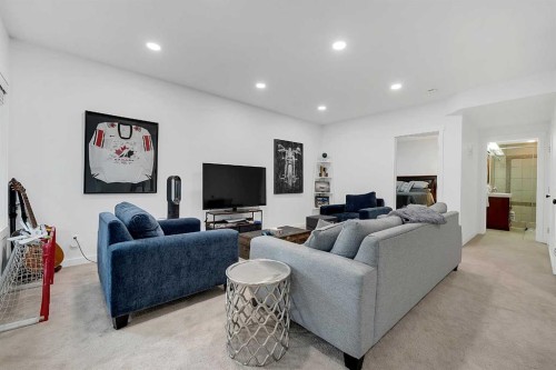 6 Aspen Stone Mews Sw, Calgary, AB - Indoor