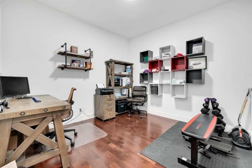 6 Aspen Stone Mews Sw, Calgary, AB - Indoor Photo Showing Office
