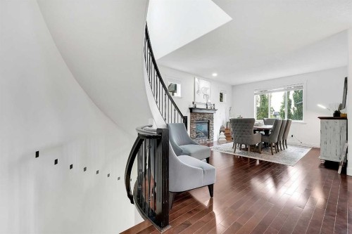 6 Aspen Stone Mews Sw, Calgary, AB - Indoor
