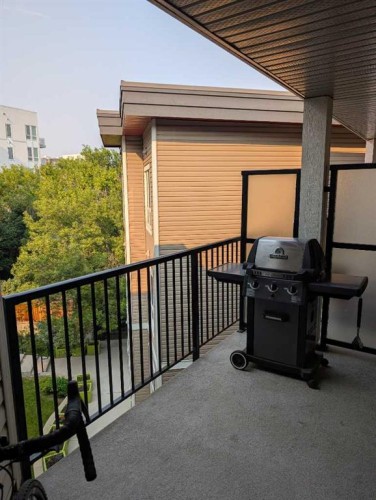 311-510 Edmonton Trail Ne, Calgary, AB - Outdoor With Exterior