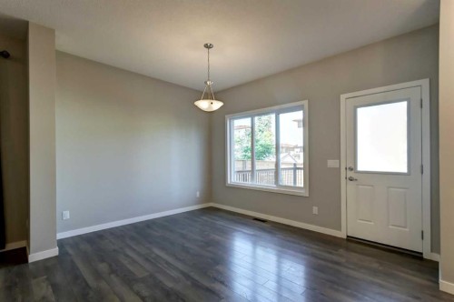39 Walcrest View Se, Calgary, AB - Indoor Photo Showing Other Room