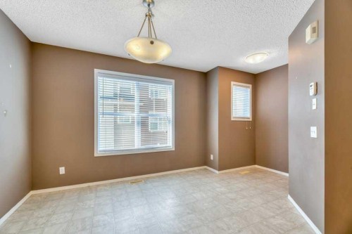 80 Elgin Gardens Se, Calgary, AB - Indoor Photo Showing Other Room