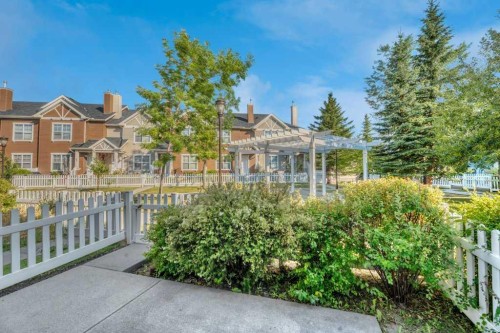 80 Elgin Gardens Se, Calgary, AB - Outdoor