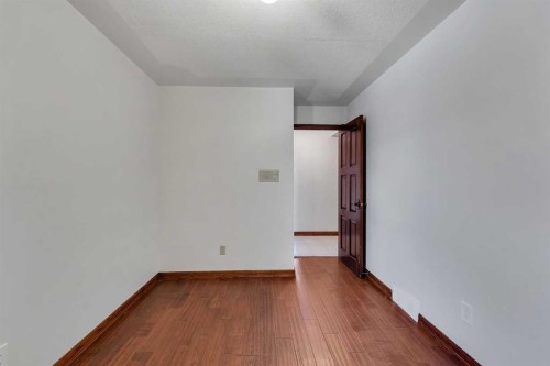 4 Edgehill Crescent Nw, Calgary, AB 