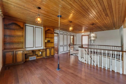 4 Edgehill Crescent Nw, Calgary, AB 