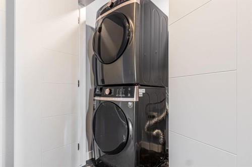1995 Mccaskill Drive, Crossfield, AB - Indoor Photo Showing Laundry Room