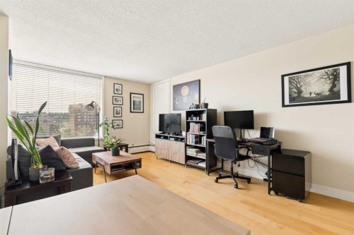 701-1123 13 Avenue Sw, Calgary, AB - Indoor Photo Showing Office