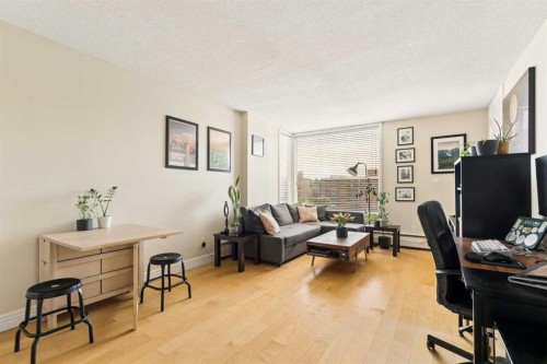 701-1123 13 Avenue Sw, Calgary, AB - Indoor