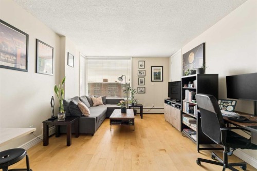 701-1123 13 Avenue Sw, Calgary, AB - Indoor Photo Showing Office