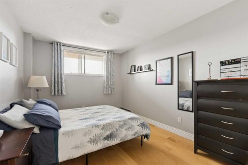 701-1123 13 Avenue Sw, Calgary, AB - Indoor Photo Showing Bedroom