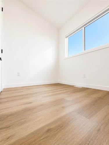 1005-200 Belvedere Boulevard Se, Calgary, AB - Indoor Photo Showing Other Room