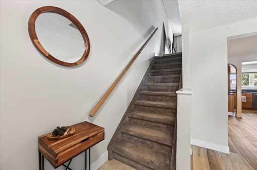 21 Woodhill Court Sw, Calgary, AB - Indoor Photo Showing Other Room
