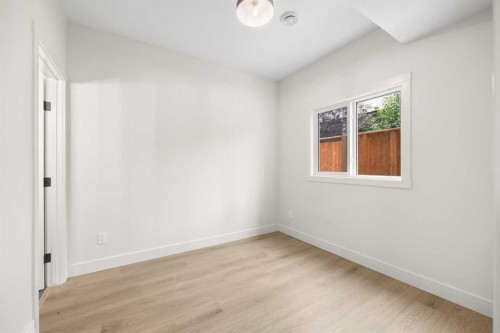 301-67 Panatella Square Nw, Calgary, AB - Indoor Photo Showing Other Room