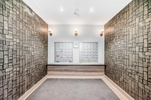 402-30 Shawnee Common Sw, Calgary, AB - Indoor