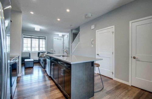 261 Ellen Way, Crossfield, AB - Indoor Photo Showing Kitchen