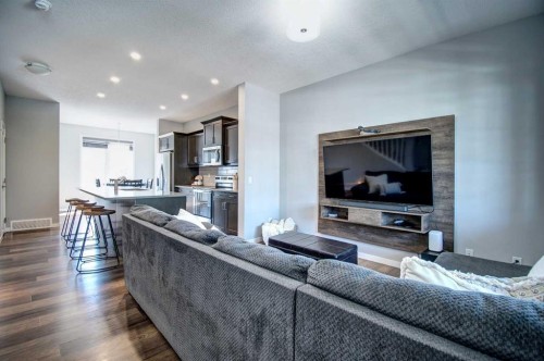 261 Ellen Way, Crossfield, AB - Indoor Photo Showing Living Room