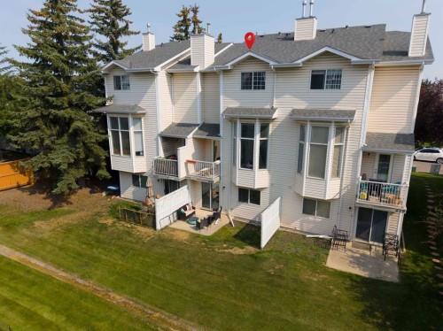 623 Hawkstone Manor Nw, Calgary, AB - Outdoor