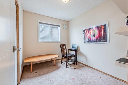 65 Martinvalley Road Ne, Calgary, AB - Indoor