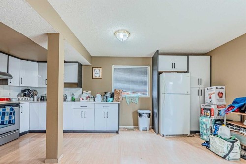 65 Martinvalley Road Ne, Calgary, AB - Indoor
