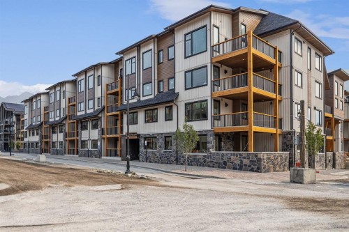 108-1606 Spring Creek Gate, Canmore, AB - Outdoor With Facade