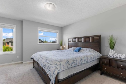 51 Walgrove Terrace Se, Calgary, AB - Indoor Photo Showing Bedroom