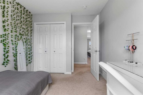51 Walgrove Terrace Se, Calgary, AB - Indoor Photo Showing Bedroom