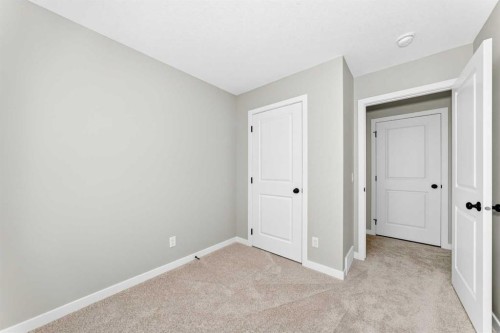277 Heirloom Way Se, Calgary, AB - Indoor Photo Showing Other Room