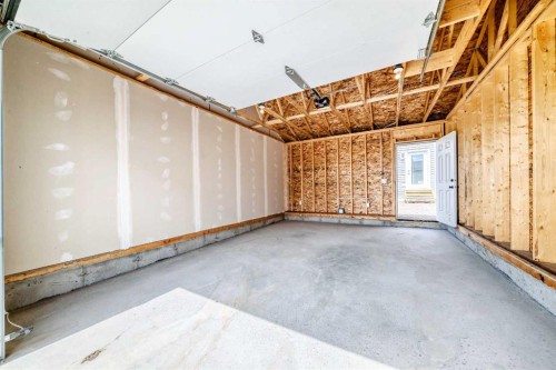 277 Heirloom Way Se, Calgary, AB - Indoor