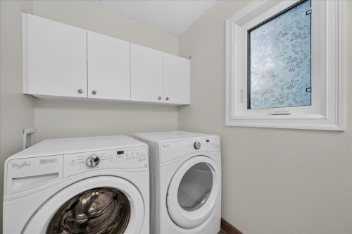 2511 Exshaw Road Nw, Calgary, AB - Indoor Photo Showing Laundry Room