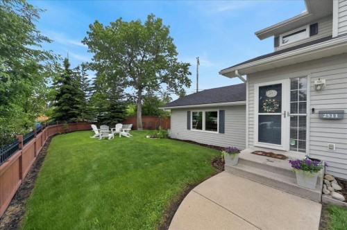 2511 Exshaw Road Nw, Calgary, AB - Outdoor