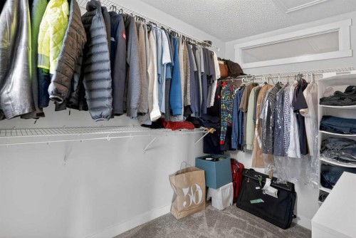 226 148 Avenue Nw, Calgary, AB - Indoor With Storage