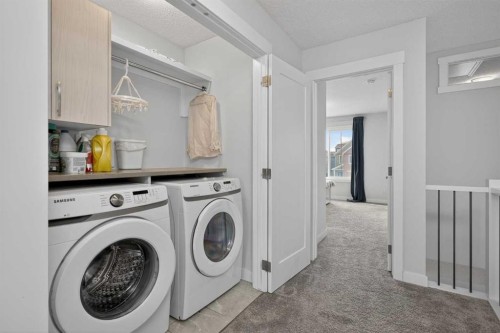 226 148 Avenue Nw, Calgary, AB - Indoor Photo Showing Laundry Room