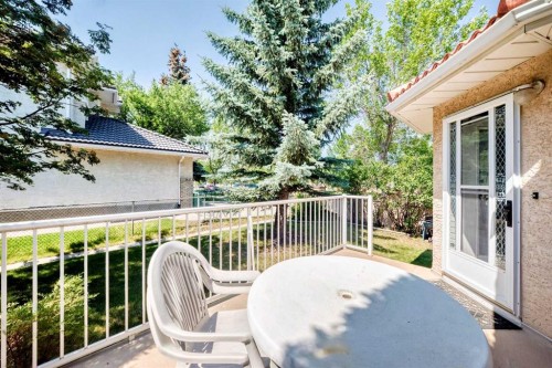 184 Hampshire Circle Nw, Calgary, AB - Outdoor With Deck Patio Veranda With Exterior