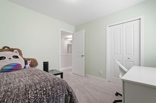 73 Morningside Circle, Airdrie, AB - Indoor Photo Showing Bedroom