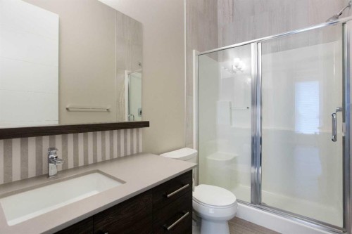 124-Mahogany Centre Centre Se, Calgary, AB - Indoor Photo Showing Bathroom