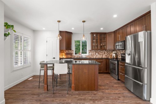 3725 Douglas Ridge Way Se, Calgary, AB - Indoor Photo Showing Kitchen With Stainless Steel Kitchen With Upgraded Kitchen