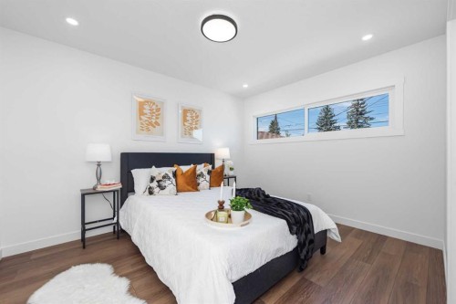 820 Archwood Road Se, Calgary, AB - Indoor Photo Showing Bedroom