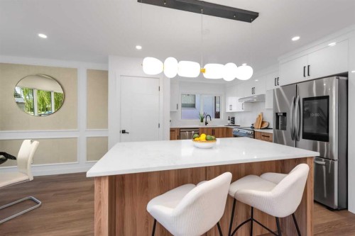 820 Archwood Road Se, Calgary, AB - Indoor