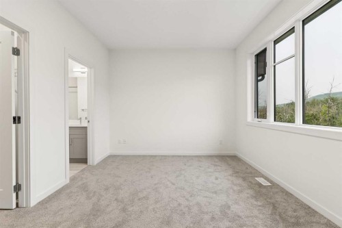 84-1453 Na'A Drive Sw, Calgary, AB - Indoor Photo Showing Other Room