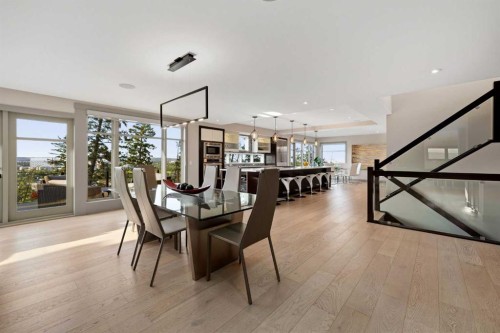 3508 Spruce Drive Sw, Calgary, AB - Indoor Photo Showing Dining Room