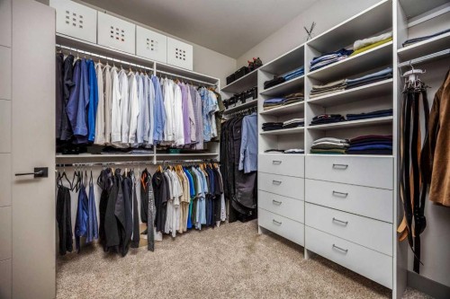 3508 Spruce Drive Sw, Calgary, AB - Indoor With Storage
