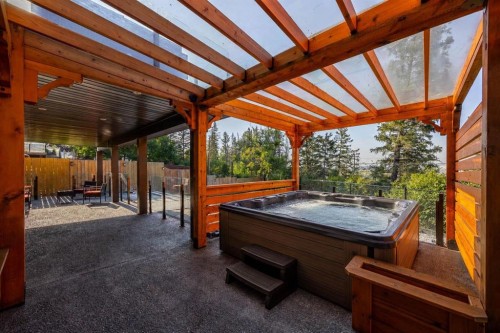 3508 Spruce Drive Sw, Calgary, AB - Outdoor With Exterior