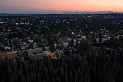 3508 Spruce Drive Sw, Calgary, AB - Outdoor With View